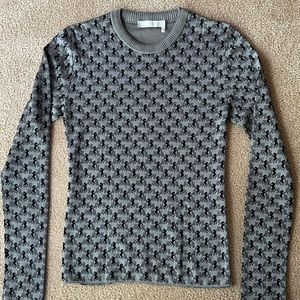 Chloe sweater size small